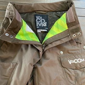 Volcom snowboard ski snow pants youth size large